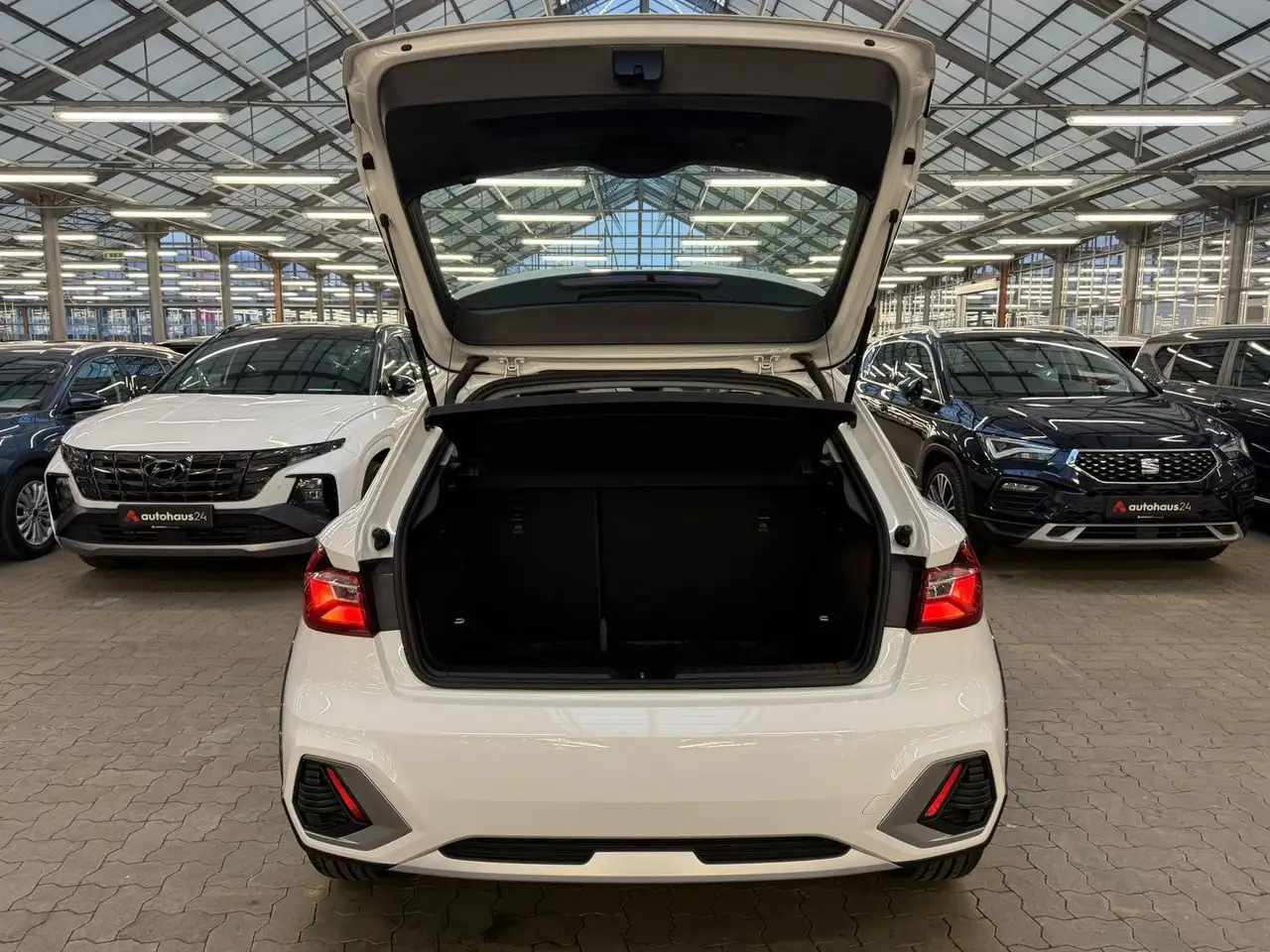 Audi A1 30 citycarver 1.0.TFSI Bluetooth|Klimaanlage 6