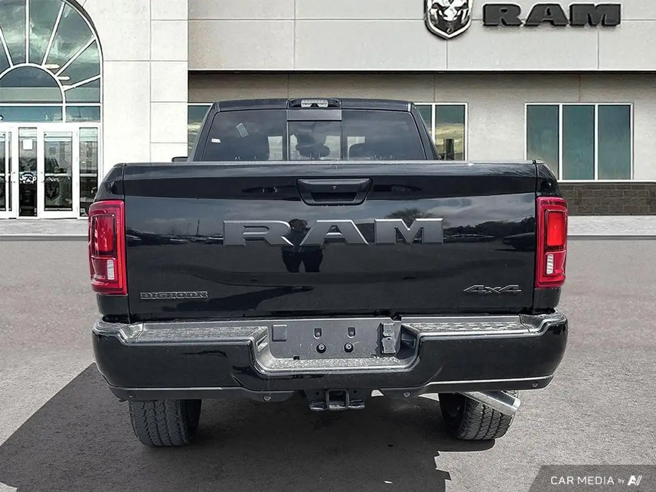 RAM 2500 снимка RAM 2500