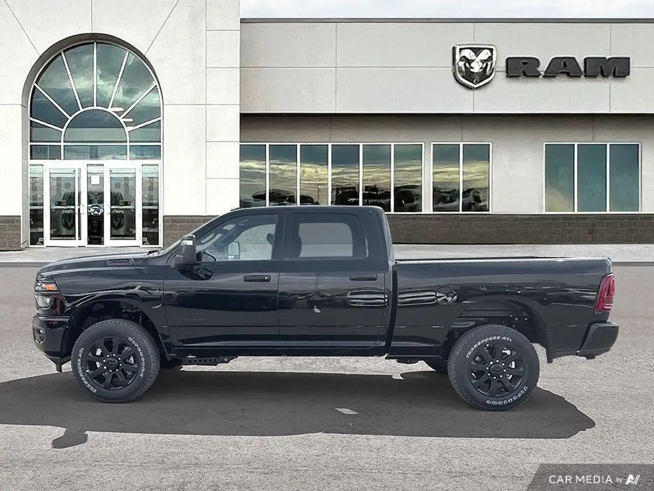 RAM 2500 снимка RAM 2500