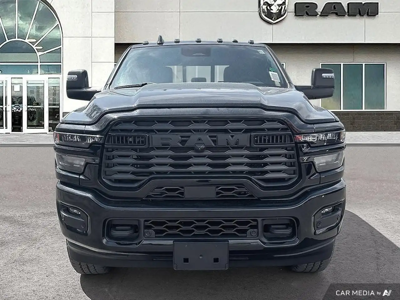 RAM 2500 снимка RAM 2500