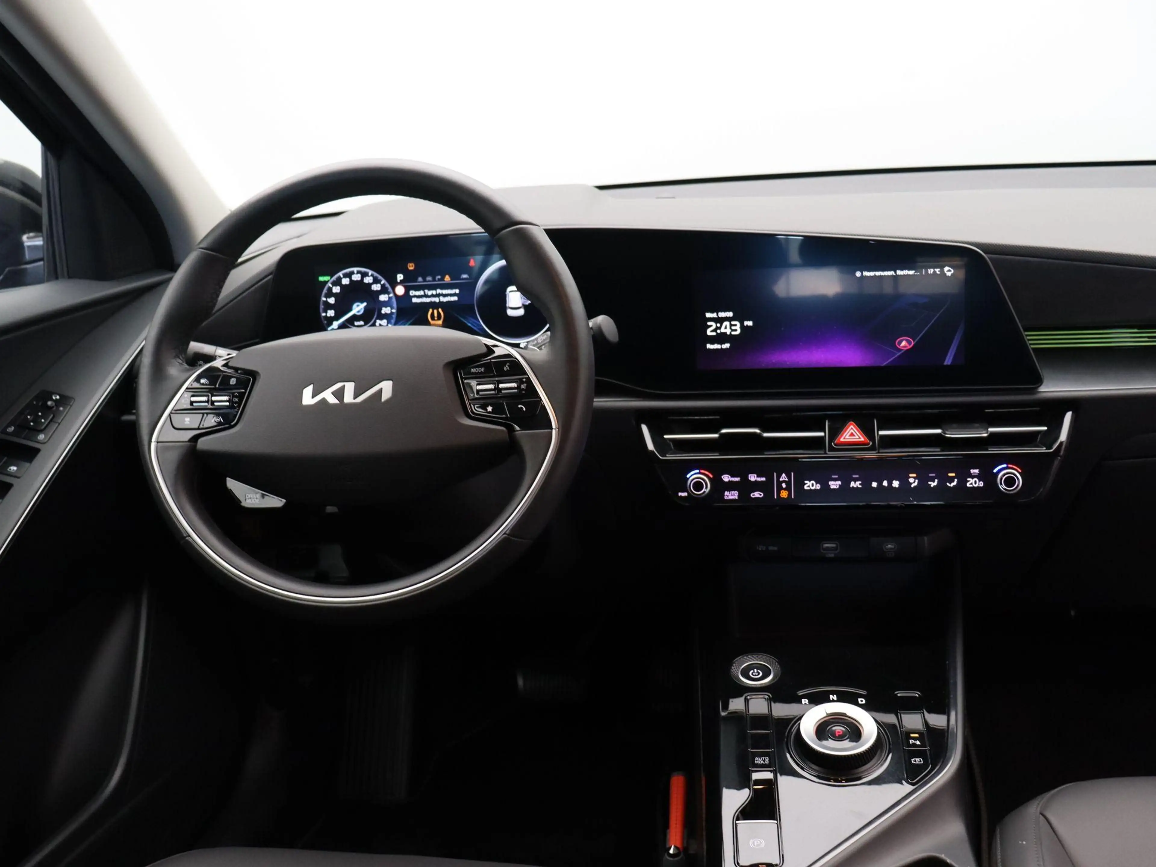 Kia e-Niro EV DynamicLine 64.8 kWh | SOH 97,9% | All Season B — photo 4