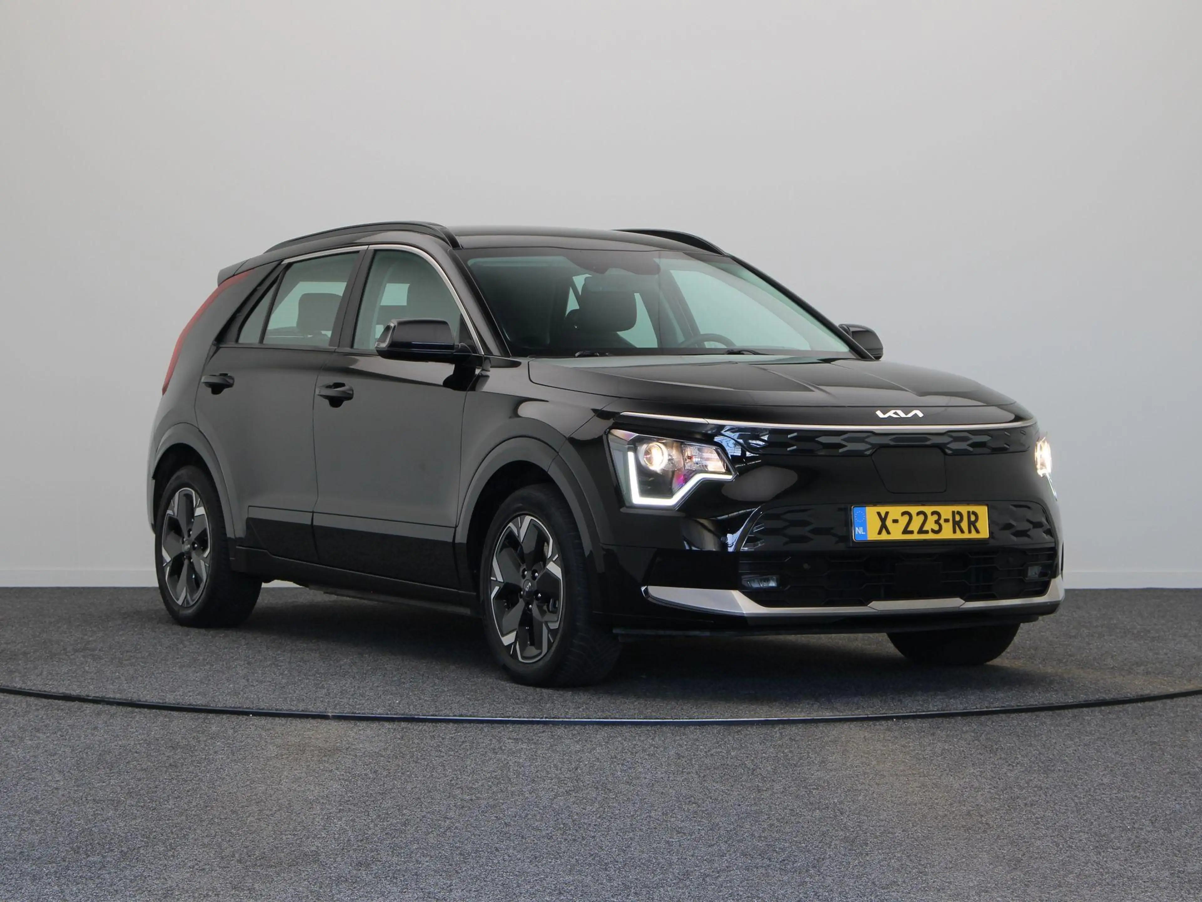 Kia e-Niro EV DynamicLine 64.8 kWh | SOH 97,9% | All Season B — photo 15