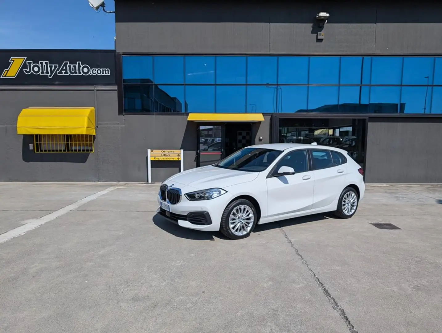 BMW 116 116d Business Advantage Automatica Bílá - 1