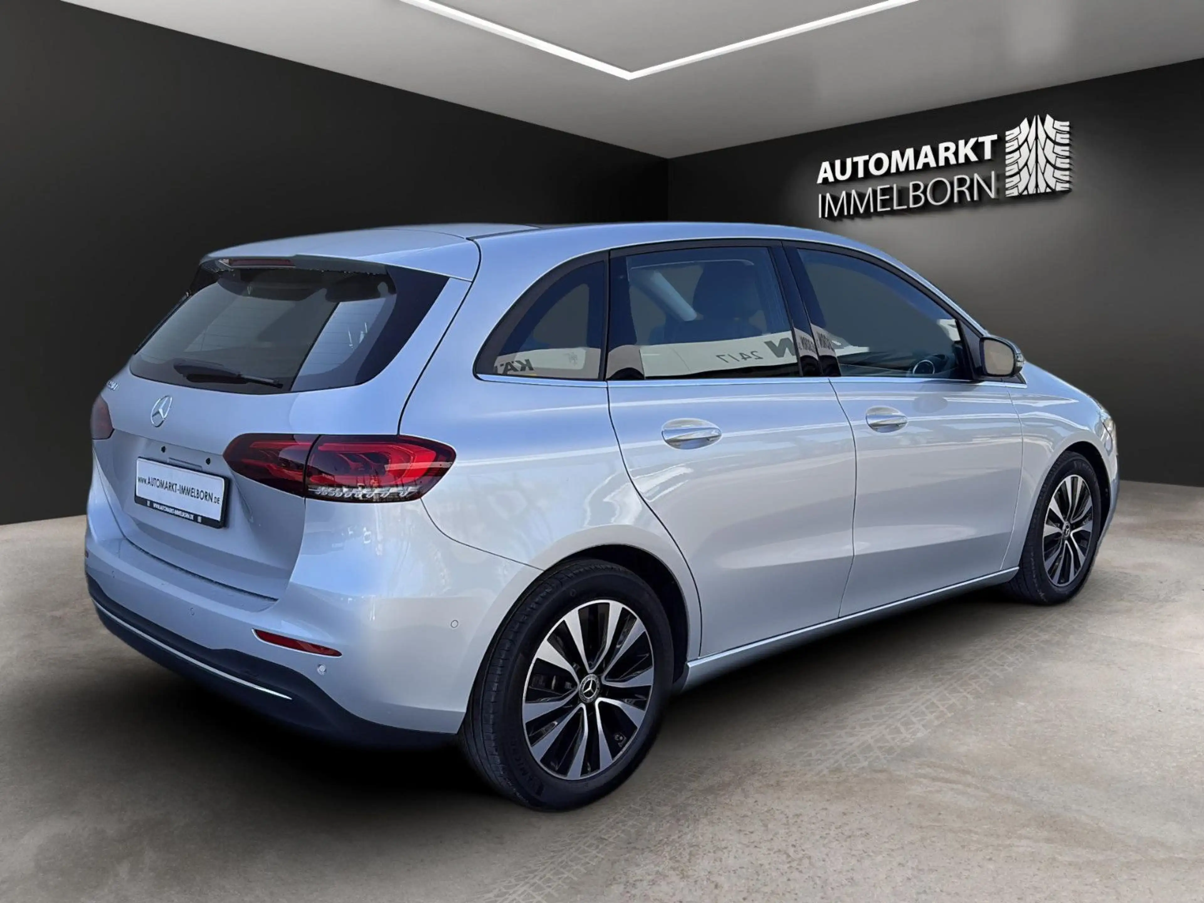 Mercedes-Benz B 220 d 360*Sound*Mubeam*Memory*Leder*Pano*AHK — photo 6