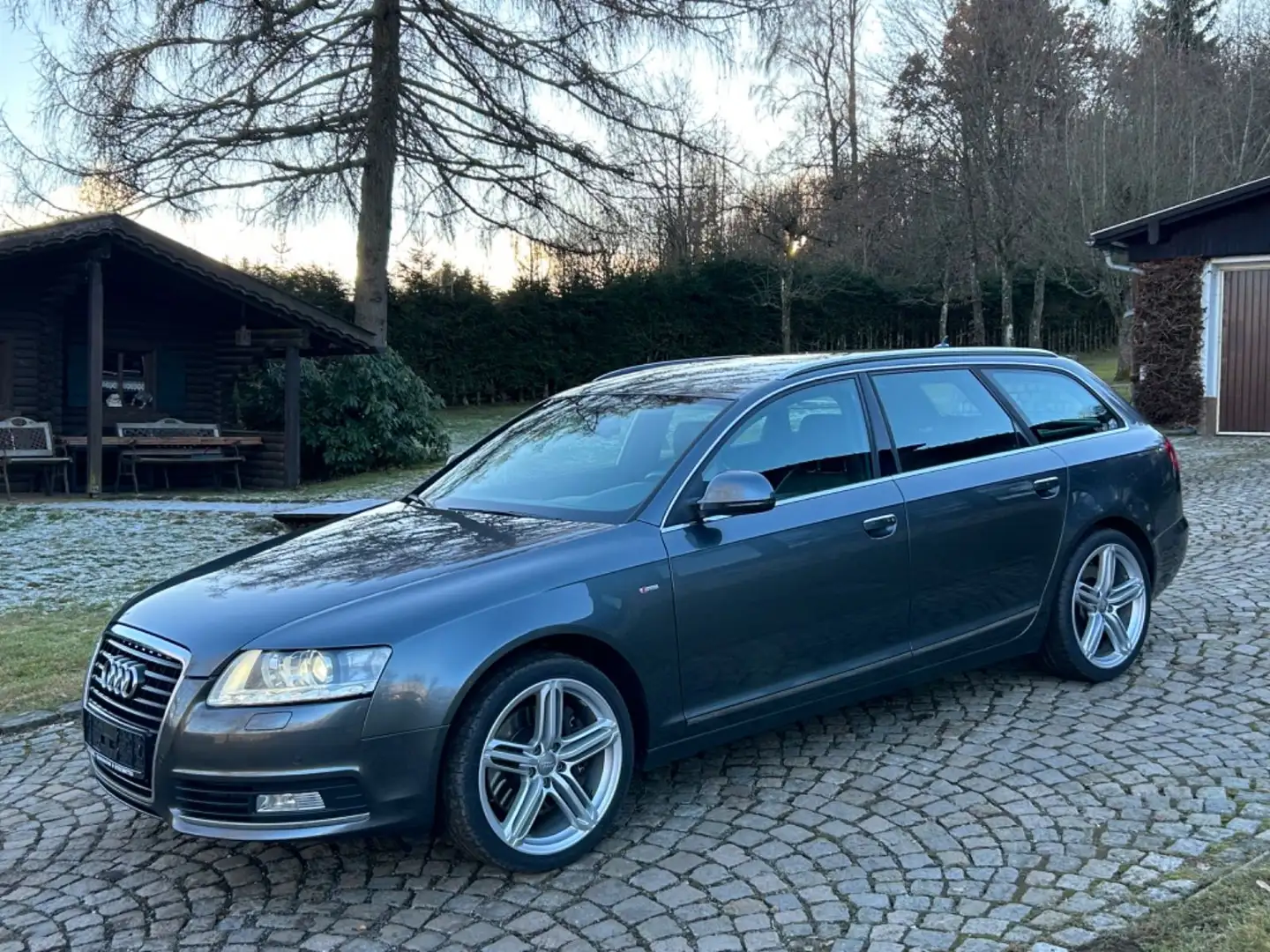 Audi A6 Avant V6 2.7TDI, 190PS, 6Gang, SLINE, 183tkm Grau - 1