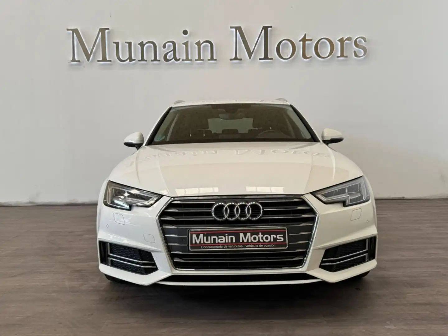 Audi A4 2.0TDI S line edition S tronic 110kW Wit - 2