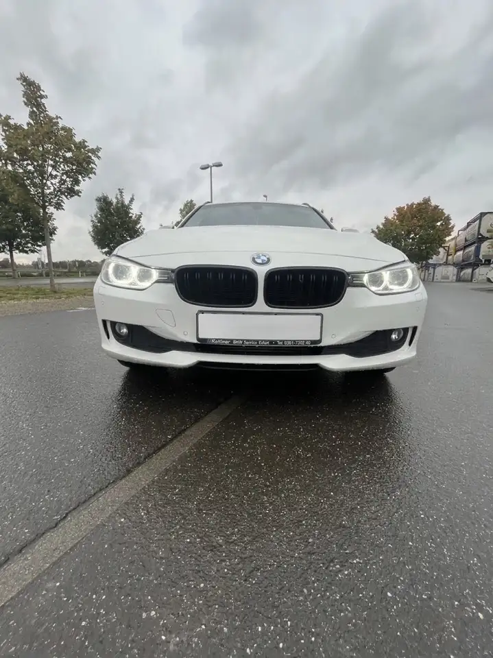 BMW 320