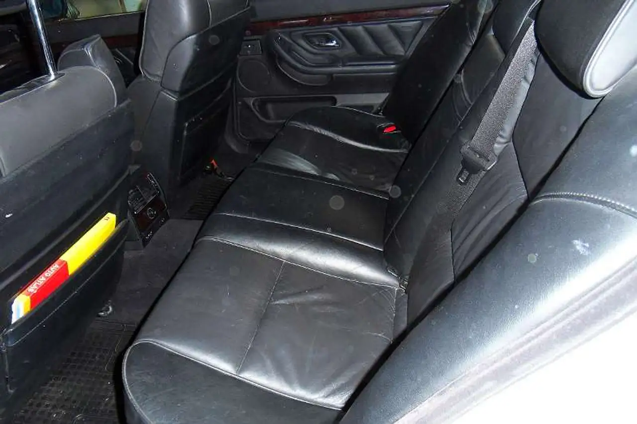 BMW 740i Aut., foto 11