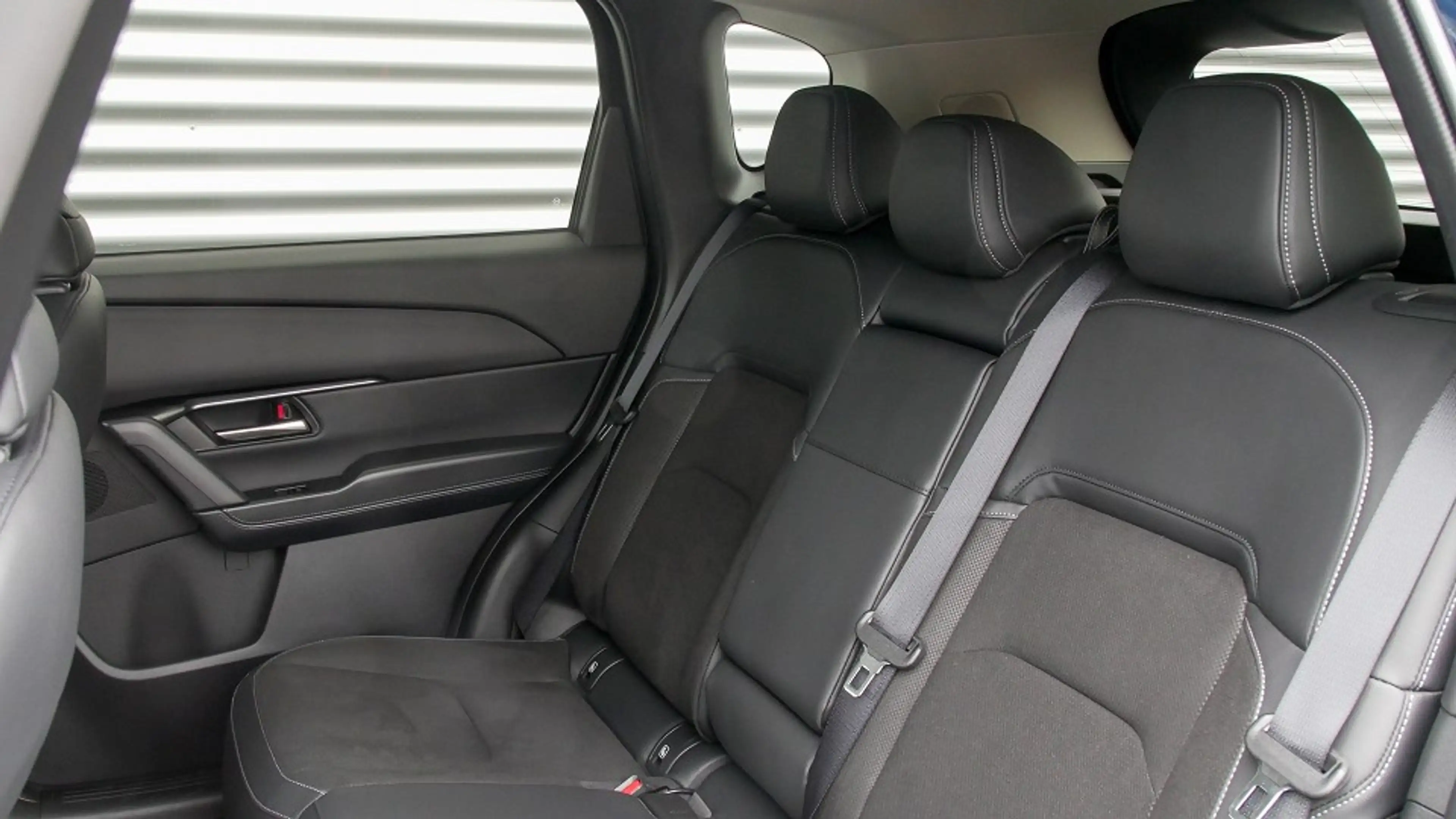 Mazda CX-5 2.5 e-SKYACTIV G 141 Exclusive-Line — photo 13