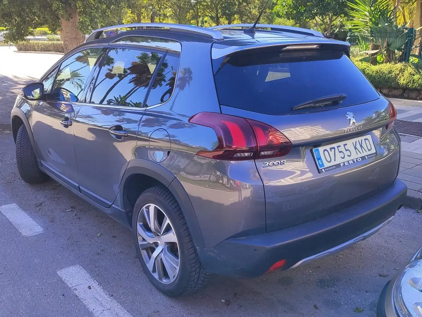 Peugeot 2008 2008 1.2 PureTech S Marrón - 1