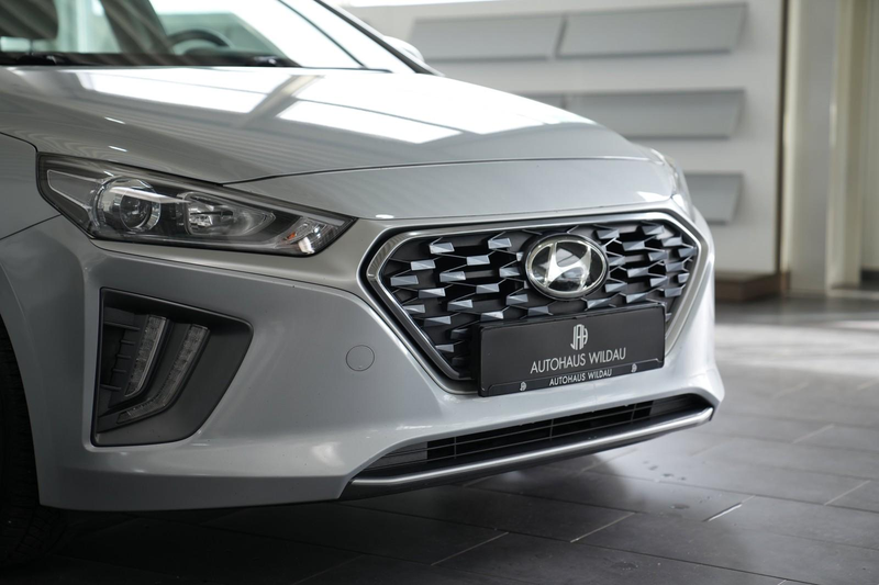 Hyundai IONIQ IONIQ Trend Plug-In Hybrid *AUT*NAV*LED*SHZ* — photo 6