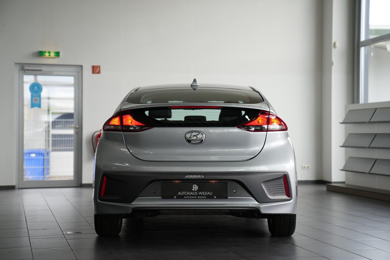 Hyundai IONIQ IONIQ Trend Plug-In Hybrid *AUT*NAV*LED*SHZ* — photo 8
