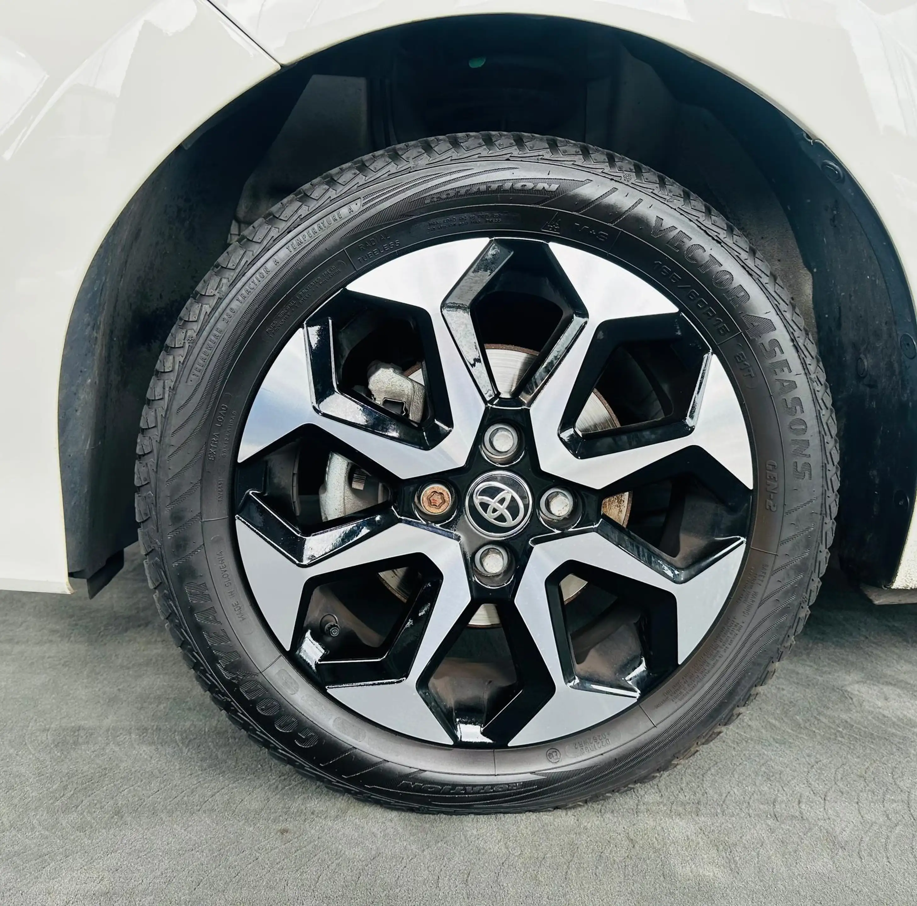 Toyota Aygo 1.0 x-play club Kamera Klima Android Auto — photo 5