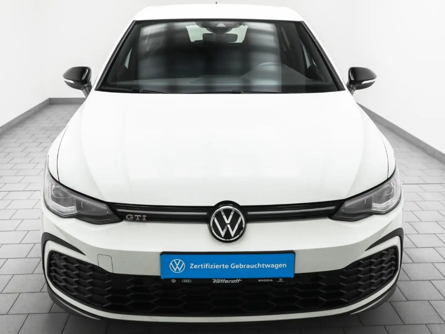 Volkswagen Golf GTI Black Style Navi IQ.Light Kamera Weiß - 2