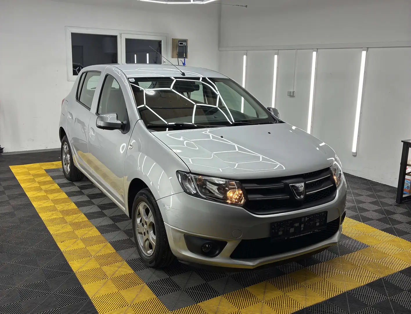Dacia Sandero 1,2 16V 75 - 2