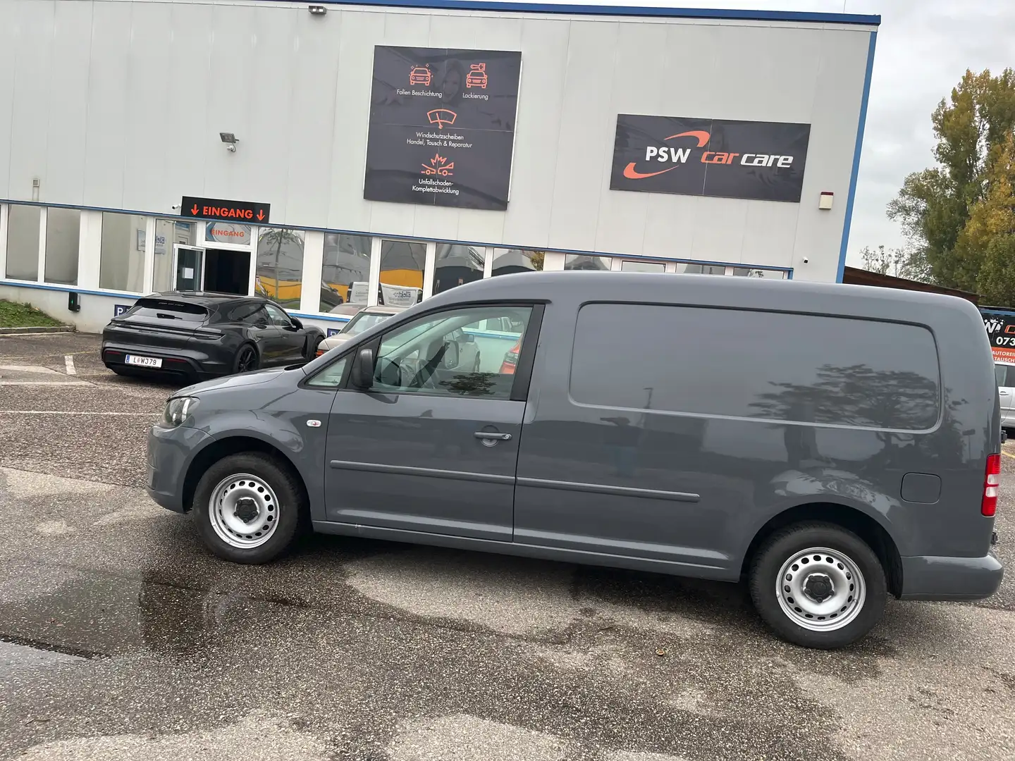 Volkswagen Caddy Maxi Gris - 2