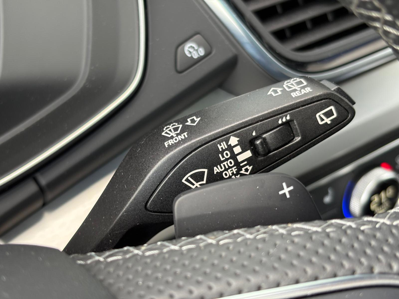 Audi Q5 55 TFSI e S edition Competition FACELIFT 367pk Luc — photo 13