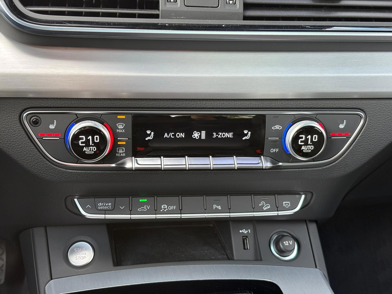 Audi Q5 55 TFSI e S edition Competition FACELIFT 367pk Luc — photo 6