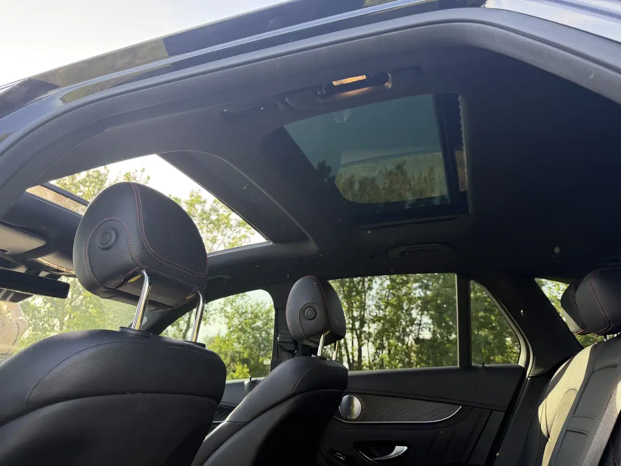 Mercedes-Benz GLC fotografie Mercedes-Benz GLC