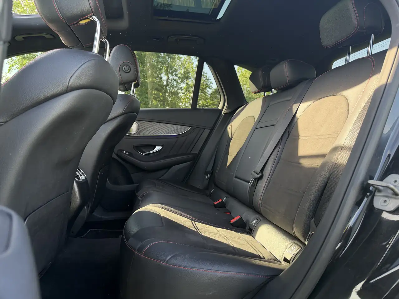 Mercedes-Benz GLC fotografie Mercedes-Benz GLC