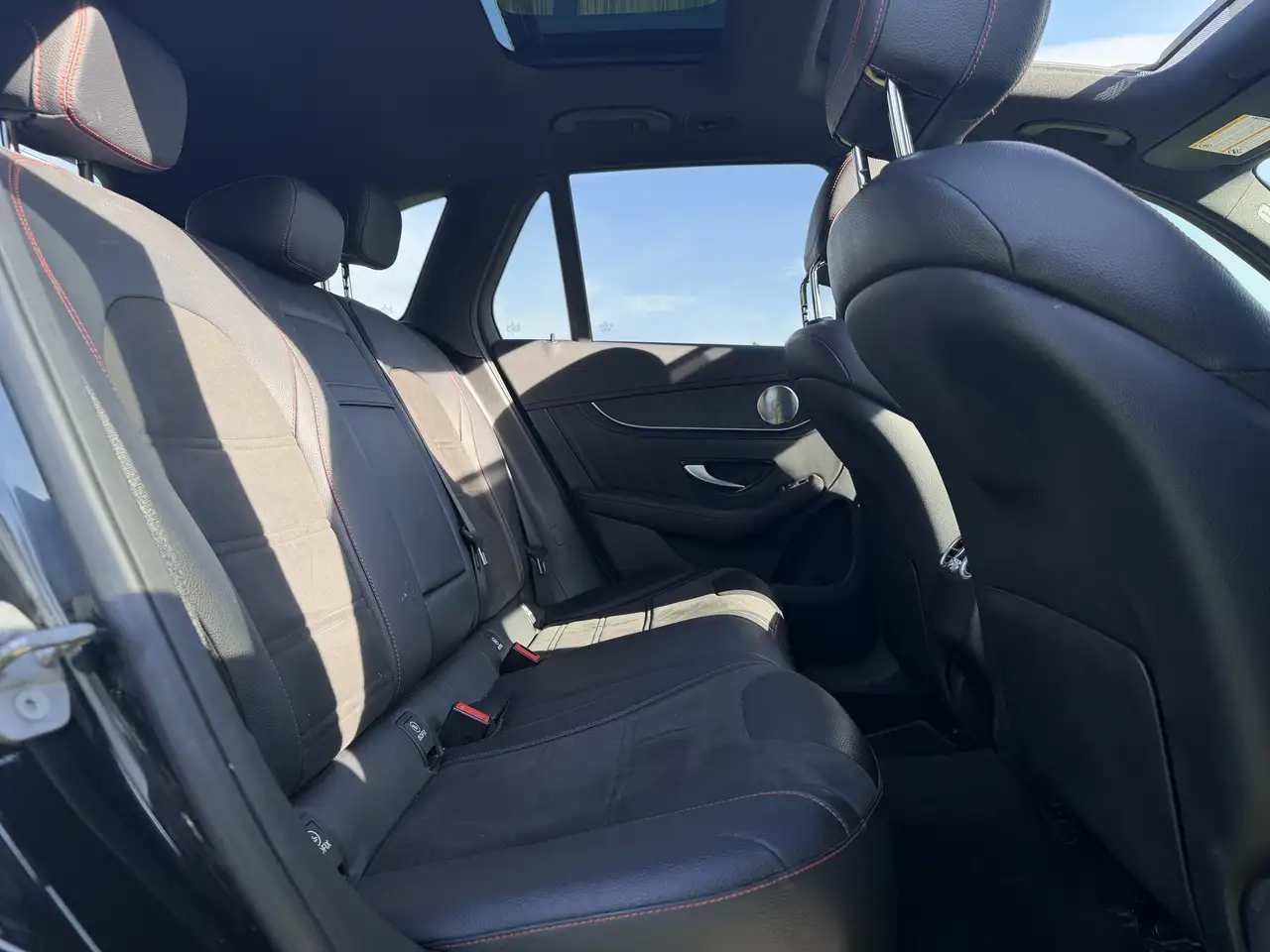 Mercedes-Benz GLC fotografie Mercedes-Benz GLC