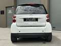 smart forTwo Coupe 1.0i - 71 mhd - BV Softouch COUPE Passion Weiß - thumbnail 11