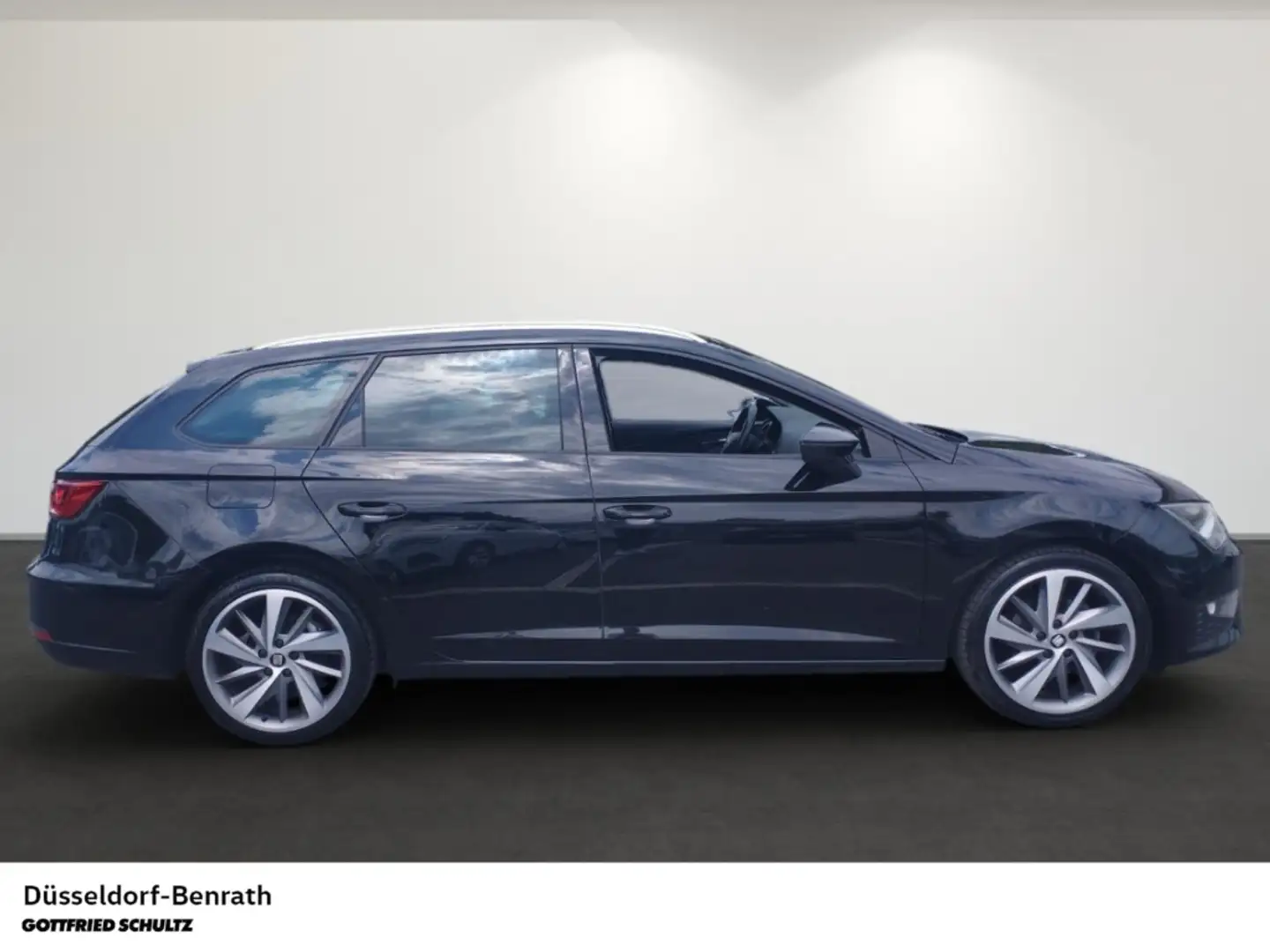 SEAT Leon ST FR 1.4 TSI Schiebedach LED Sitzheizung Einparkh Schwarz - 2