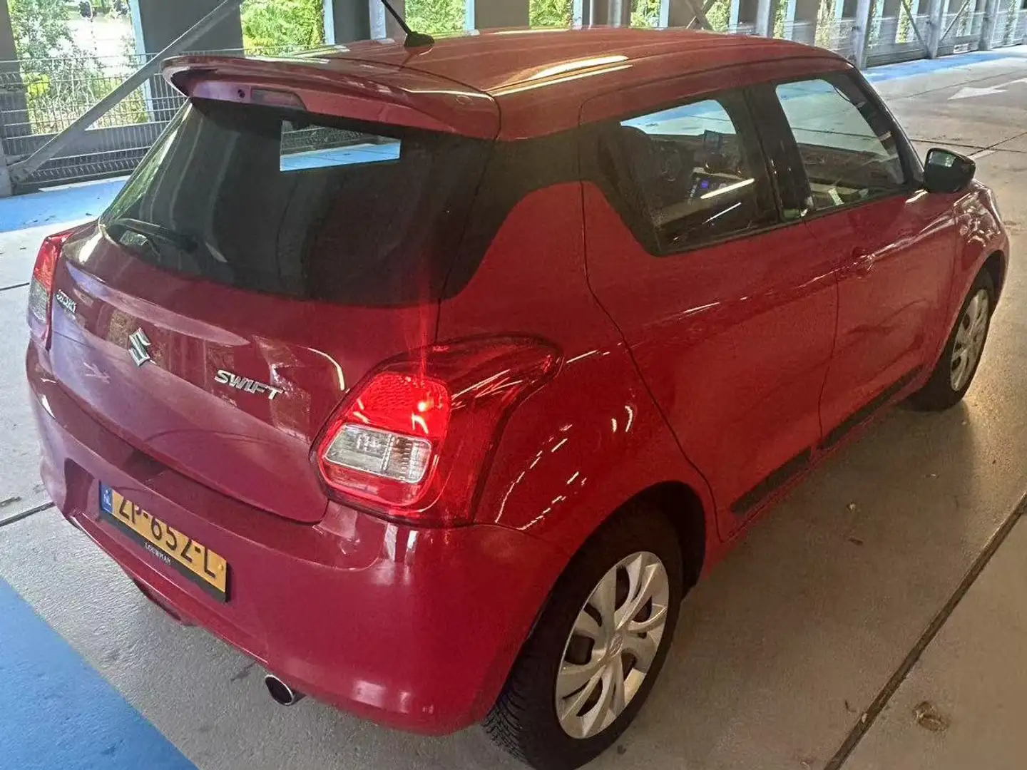 Suzuki Swift Swift 1.2 Comfort Rood - 2