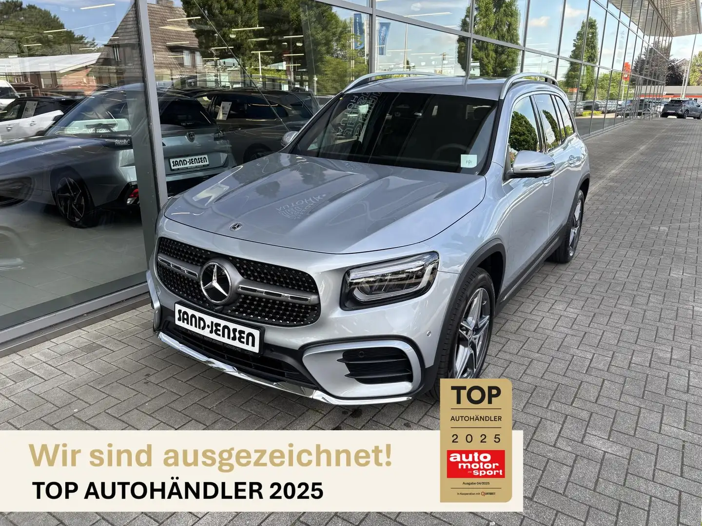Mercedes-Benz GLB 200 AMG Line Advanced Plus Distr AHK 7-Sitze Zilver - 1