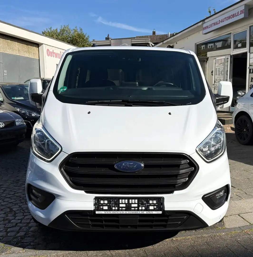 Ford Tourneo Custom Kombi 2.0 TDCi Aut Trend 8 Sitzer Weiß - 2