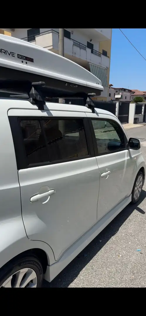 Daihatsu Materia 1.5 Hiro greenpowered auto - 1
