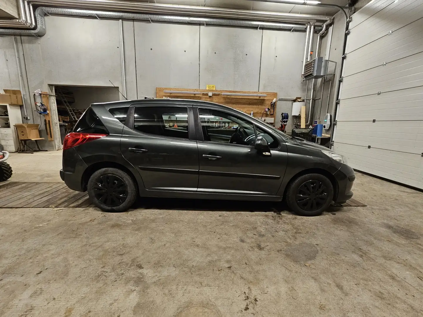 Peugeot 207 Trendy 1,4 - 2