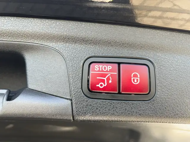 Mercedes-Benz Gle view 16