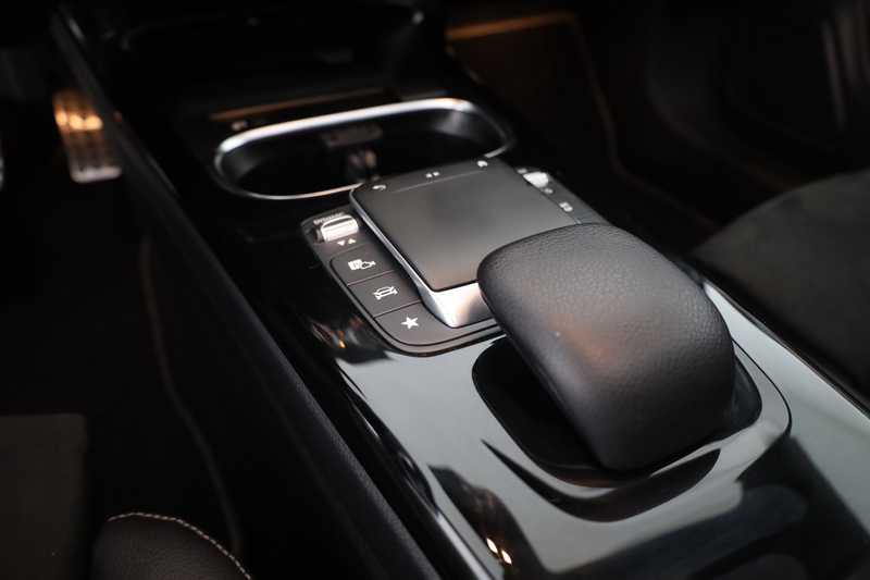 Mercedes-Benz CLA 250 e Edition 2020 AMG Line LED Panorama AHK — photo 14