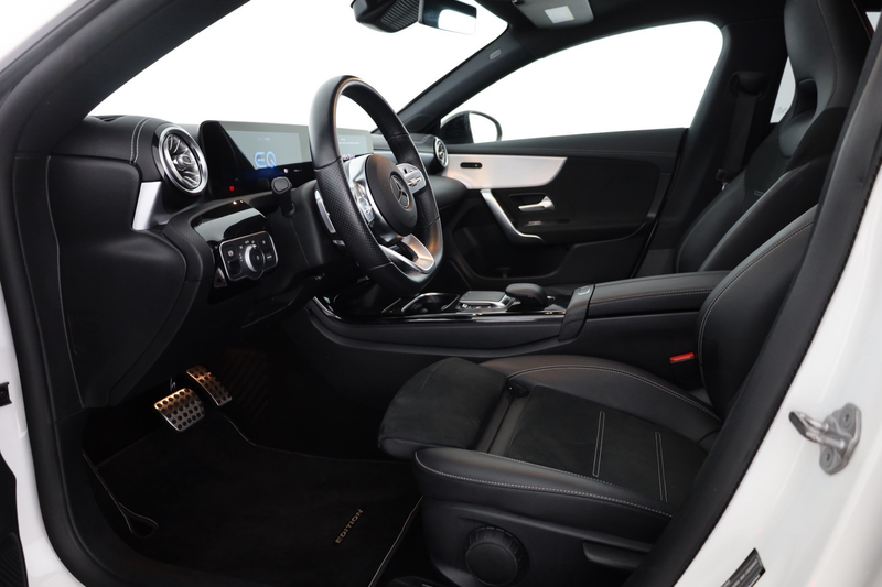 Mercedes-Benz CLA 250 e Edition 2020 AMG Line LED Panorama AHK — photo 23