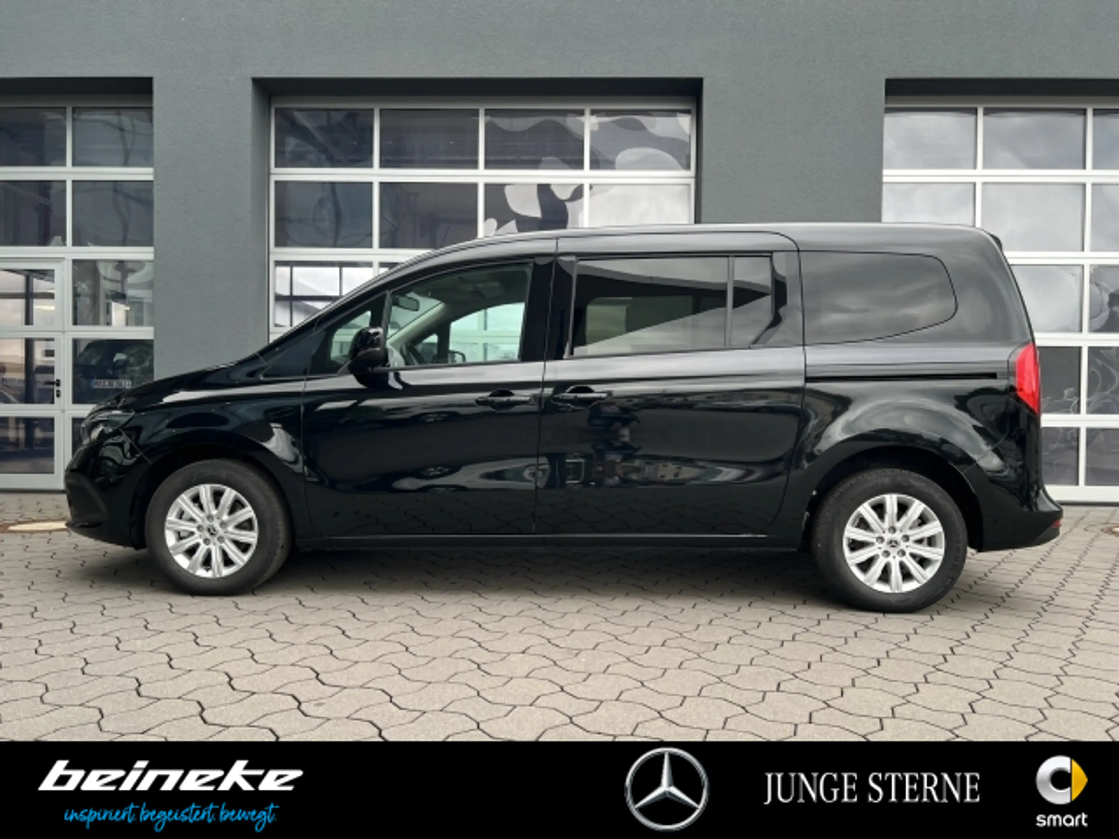 Mercedes-Benz T-Class T 180 Progressive lang 7Sitze+AHK+LED+Winter+CAM — photo 3
