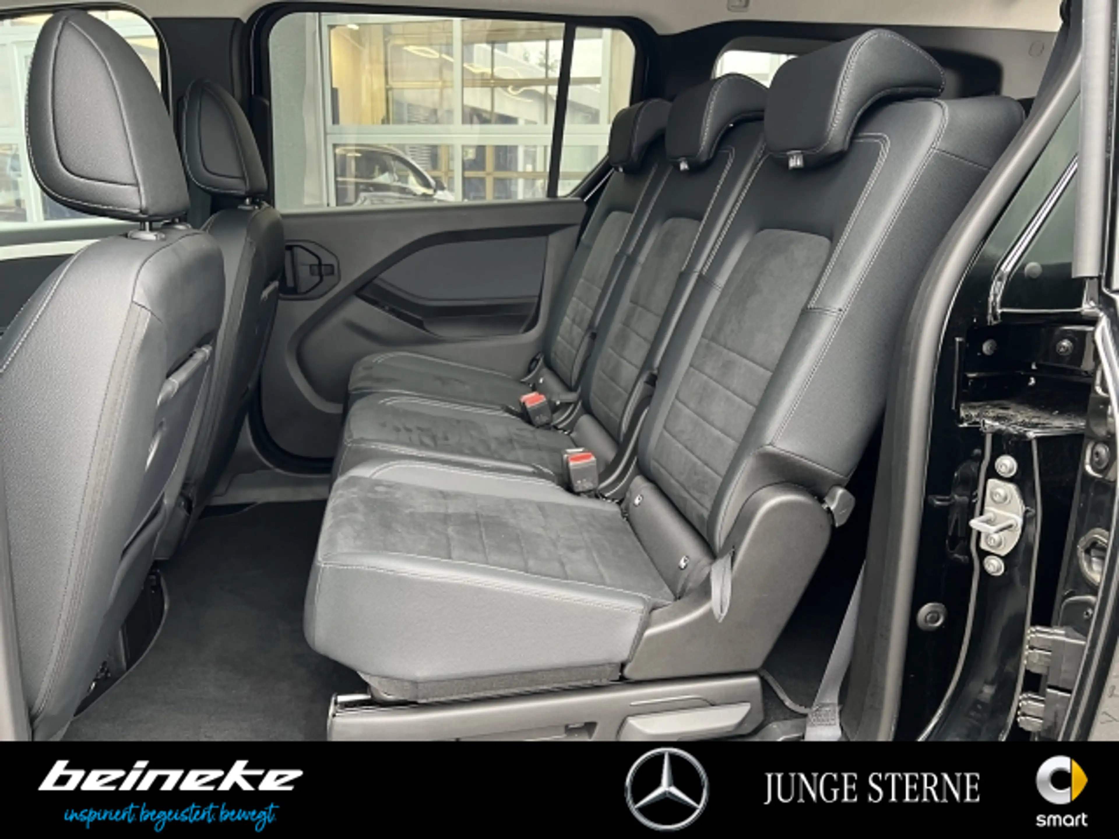 Mercedes-Benz T-Class T 180 Progressive lang 7Sitze+AHK+LED+Winter+CAM — photo 13