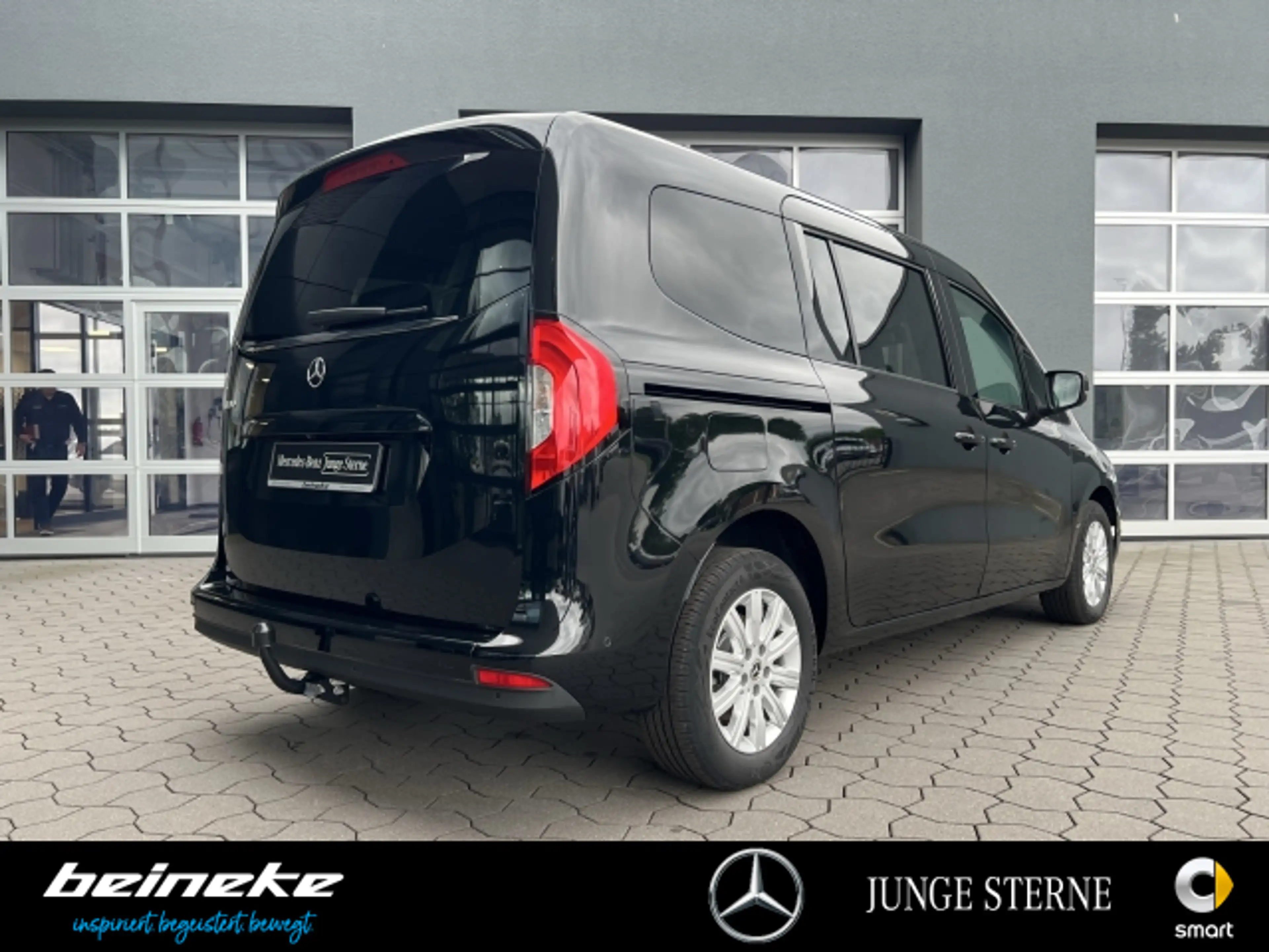 Mercedes-Benz T-Class T 180 Progressive lang 7Sitze+AHK+LED+Winter+CAM — photo 4