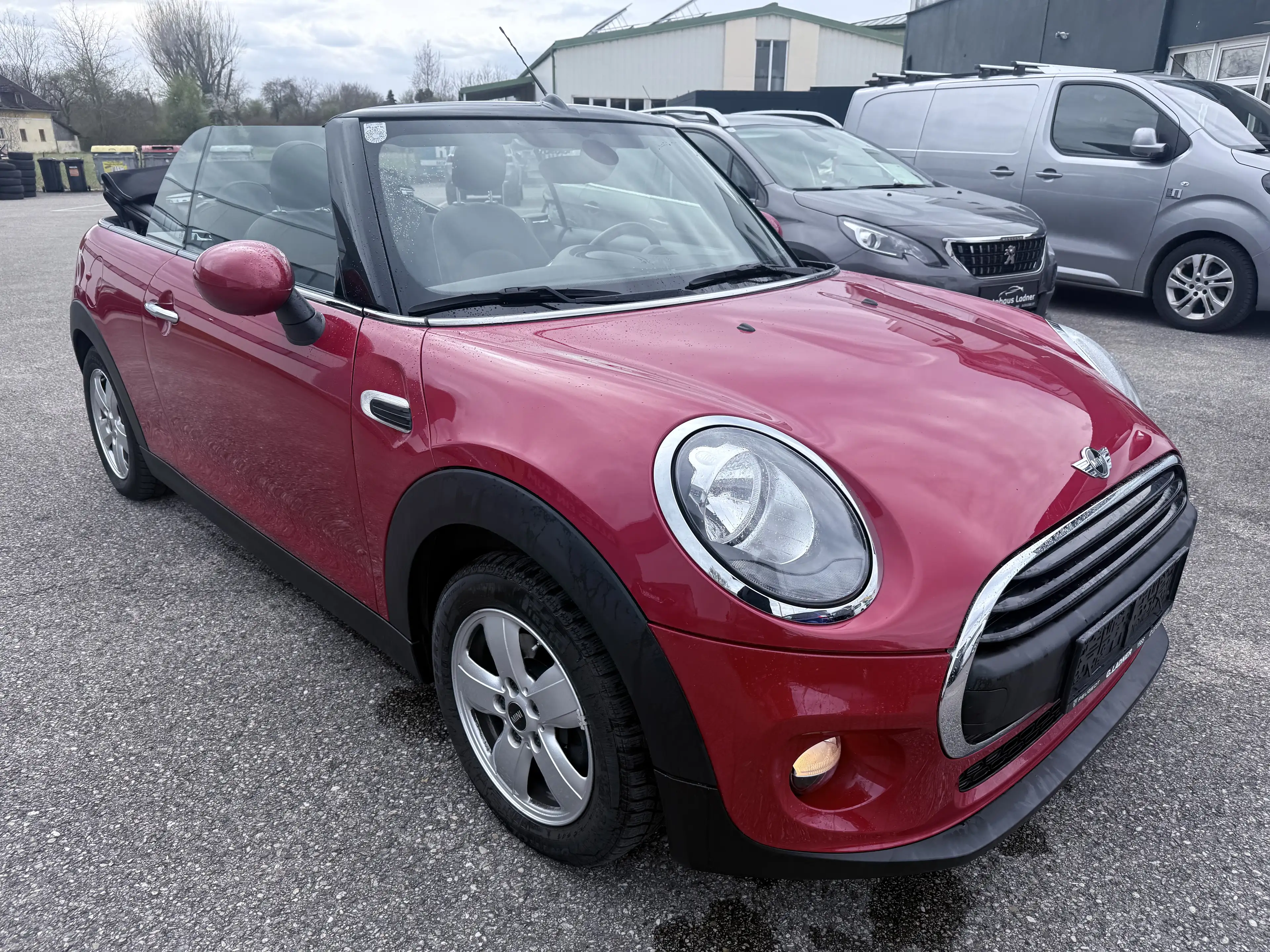 MINI One Cabrio — photo 3