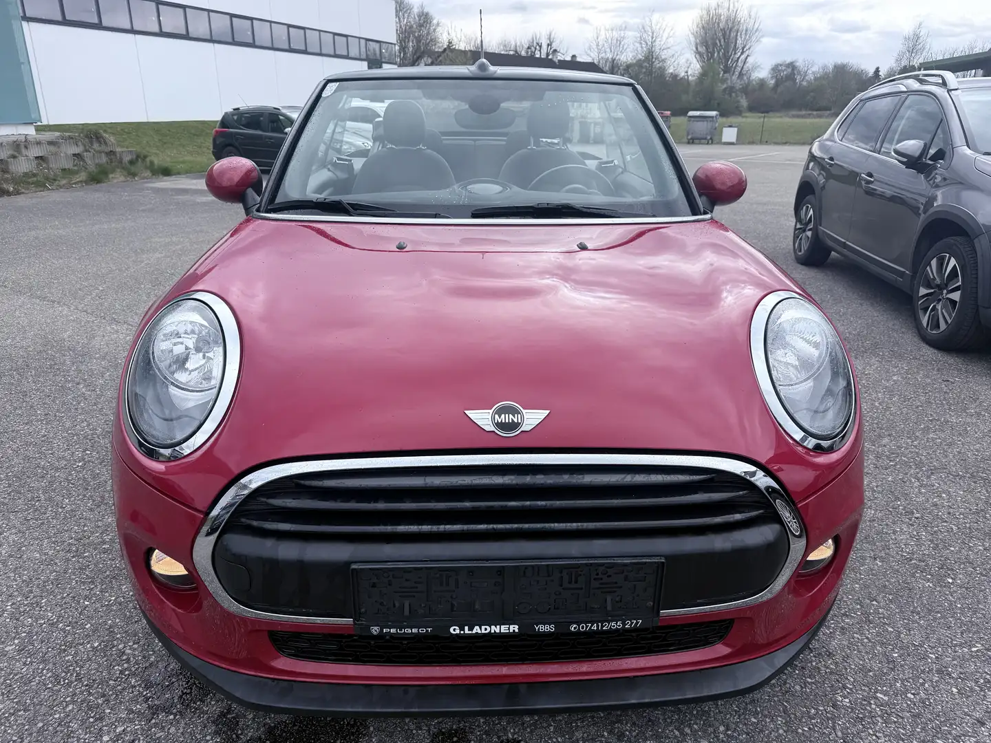 MINI One Cabrio Rot - 2
