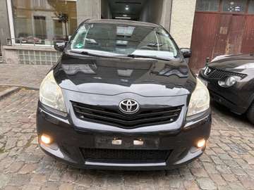 Verso 1.8i Executive full Option uniquement l’export