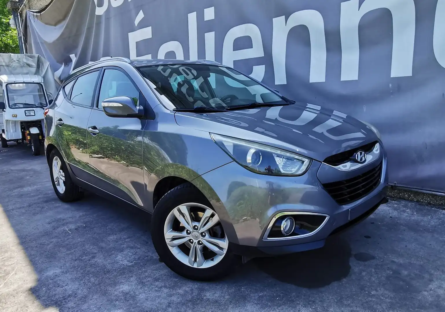 Hyundai iX35 2.0 CRDi 2WD Lounge Grijs - 1