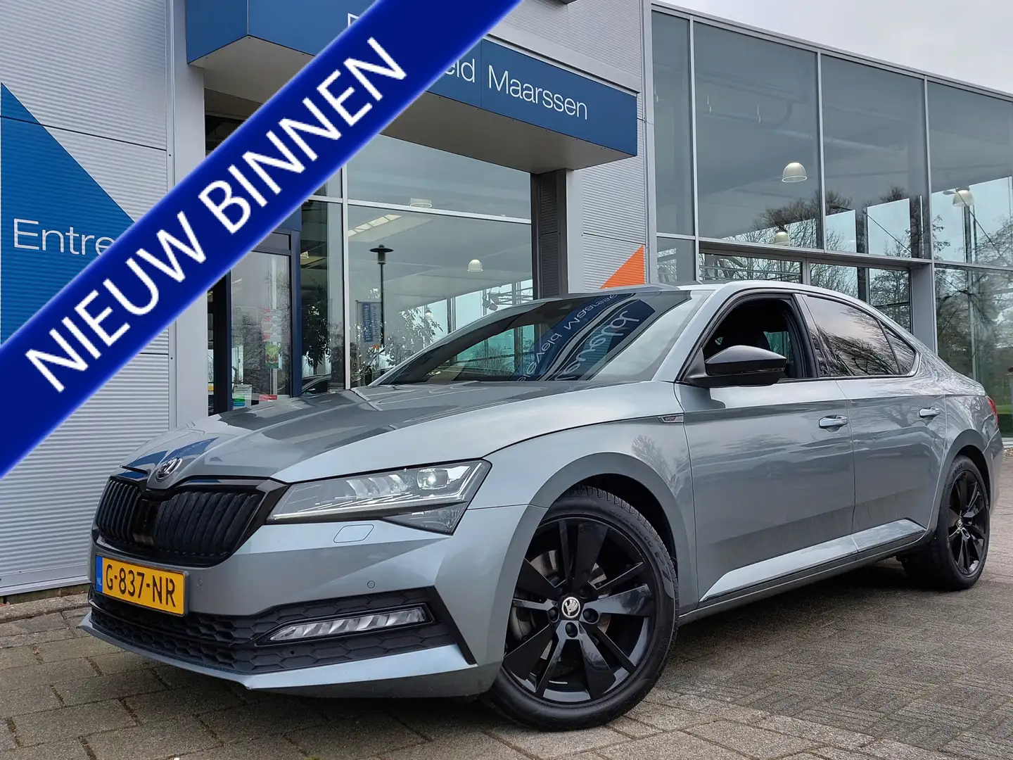 Skoda Superb 1.5 TSI ACT 150pk DSG Sportline Business | Navi + Gris - 1
