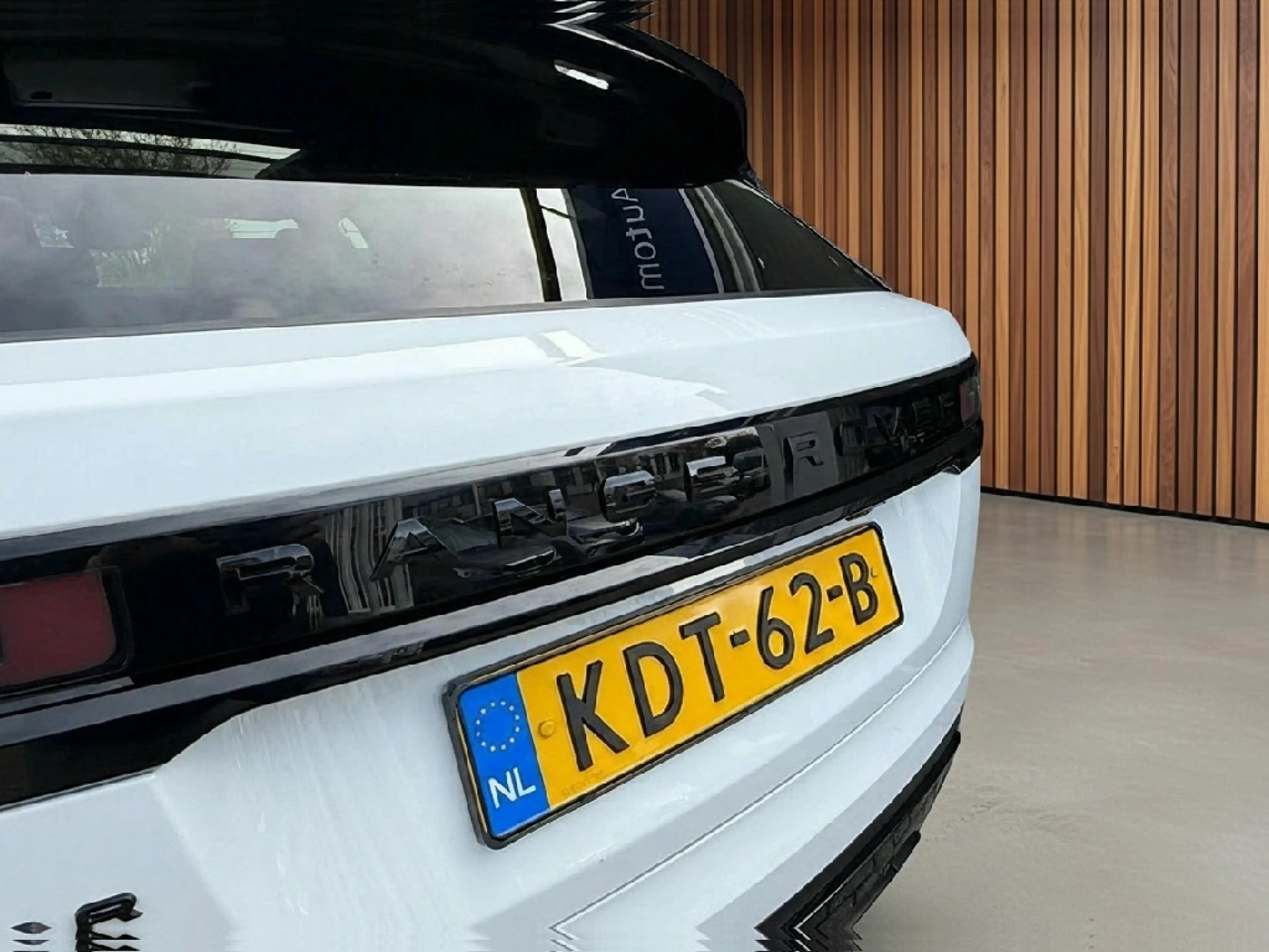 Land Rover Range Rover Velar 2.0 P400e S panoramadak / leer / Memory seats / 22 — photo 12