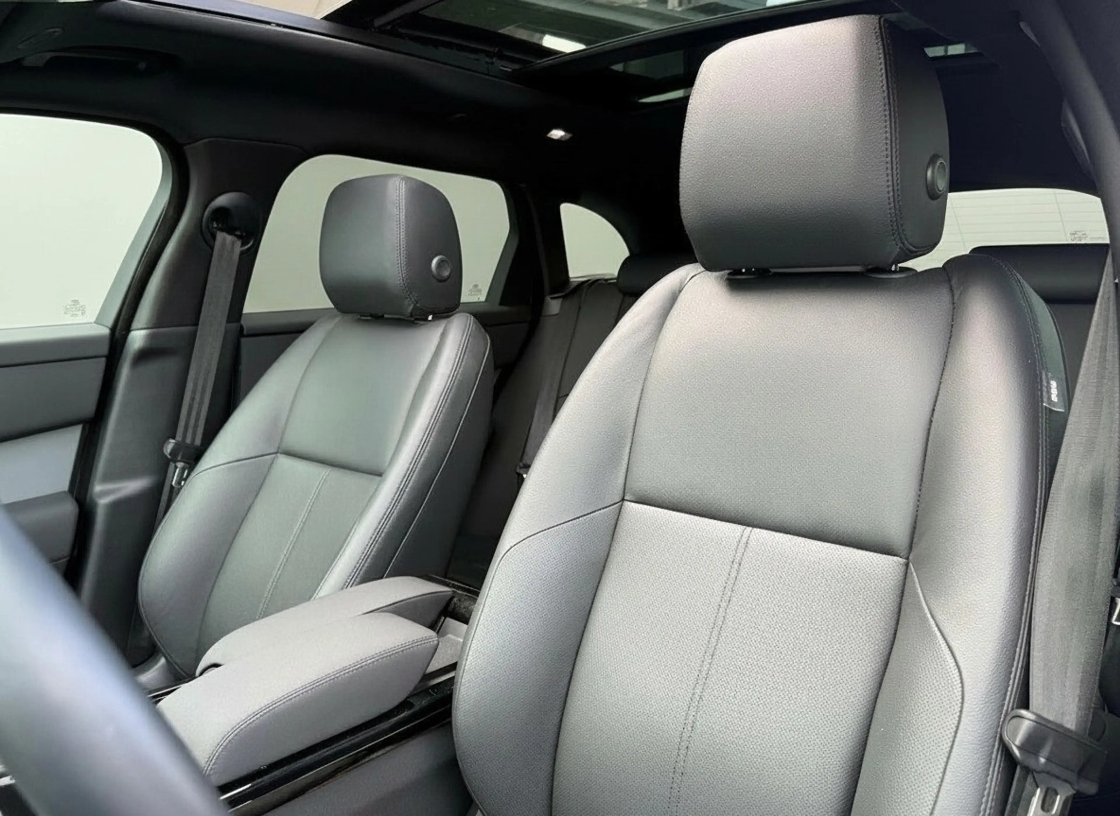 Land Rover Range Rover Velar 2.0 P400e S panoramadak / leer / Memory seats / 22 — photo 10
