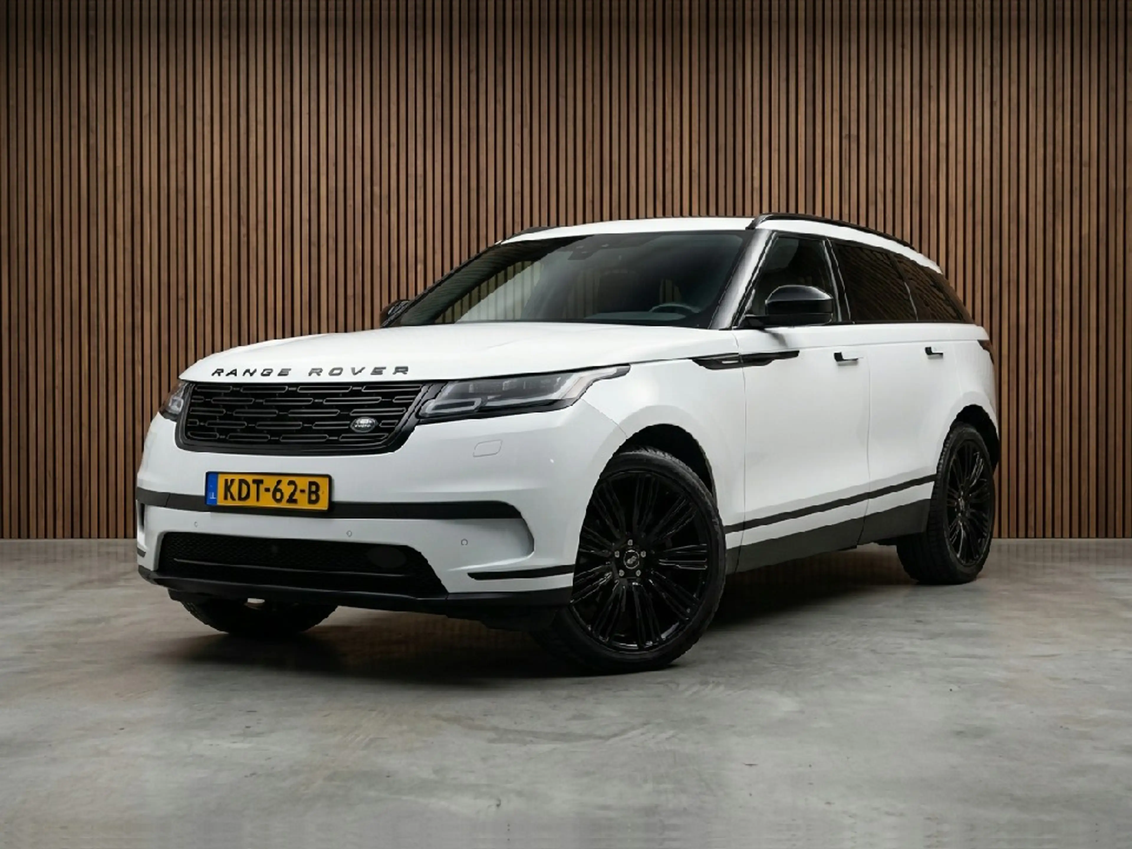 Land Rover Range Rover Velar 2.0 P400e S panoramadak / leer / Memory seats / 22 — photo 2