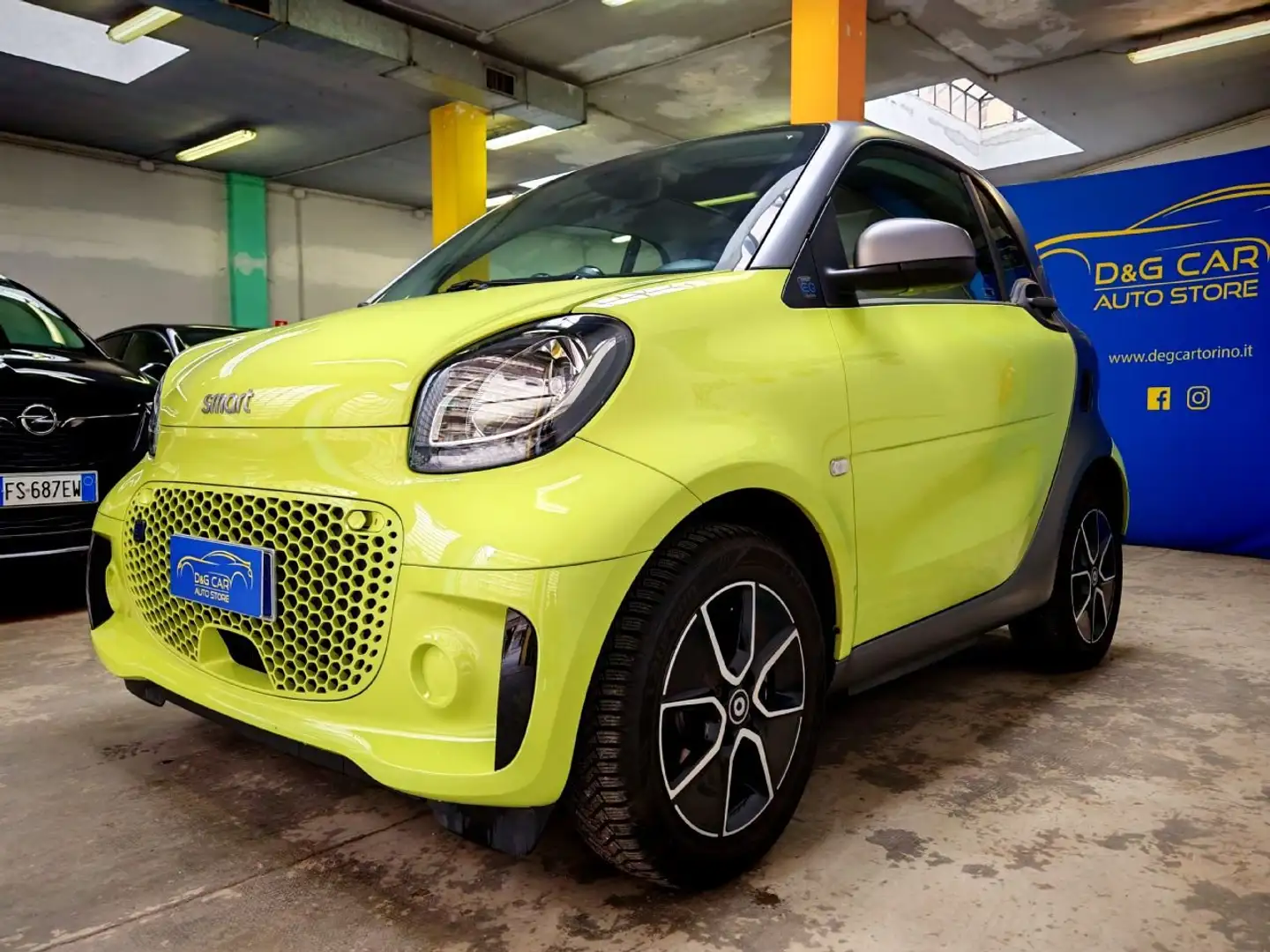 smart forTwo Fortwo EQ Passion Vert - 2