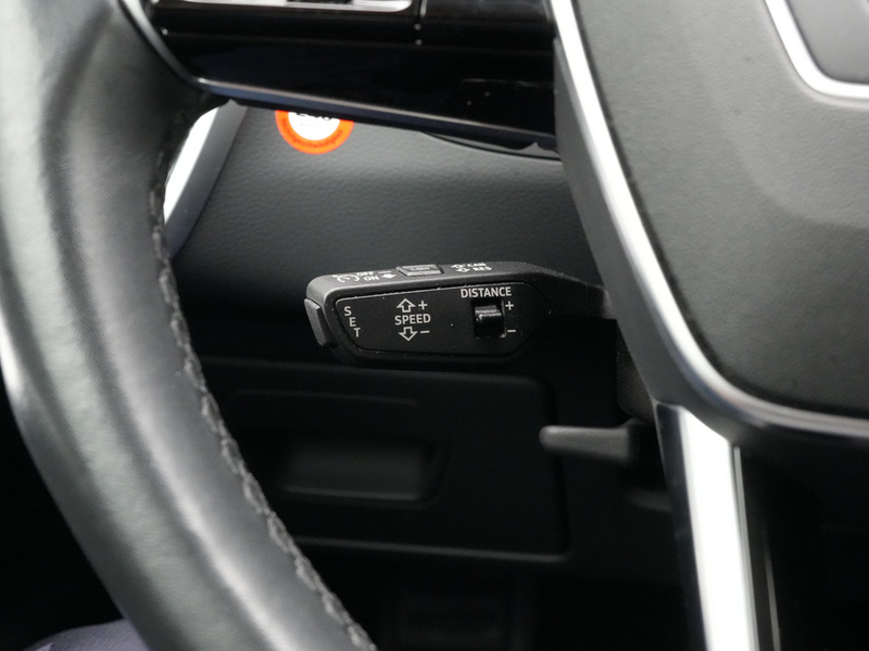 Audi A6 Avant 45 TFSI quattro Sport LED ACC NAVI — photo 14