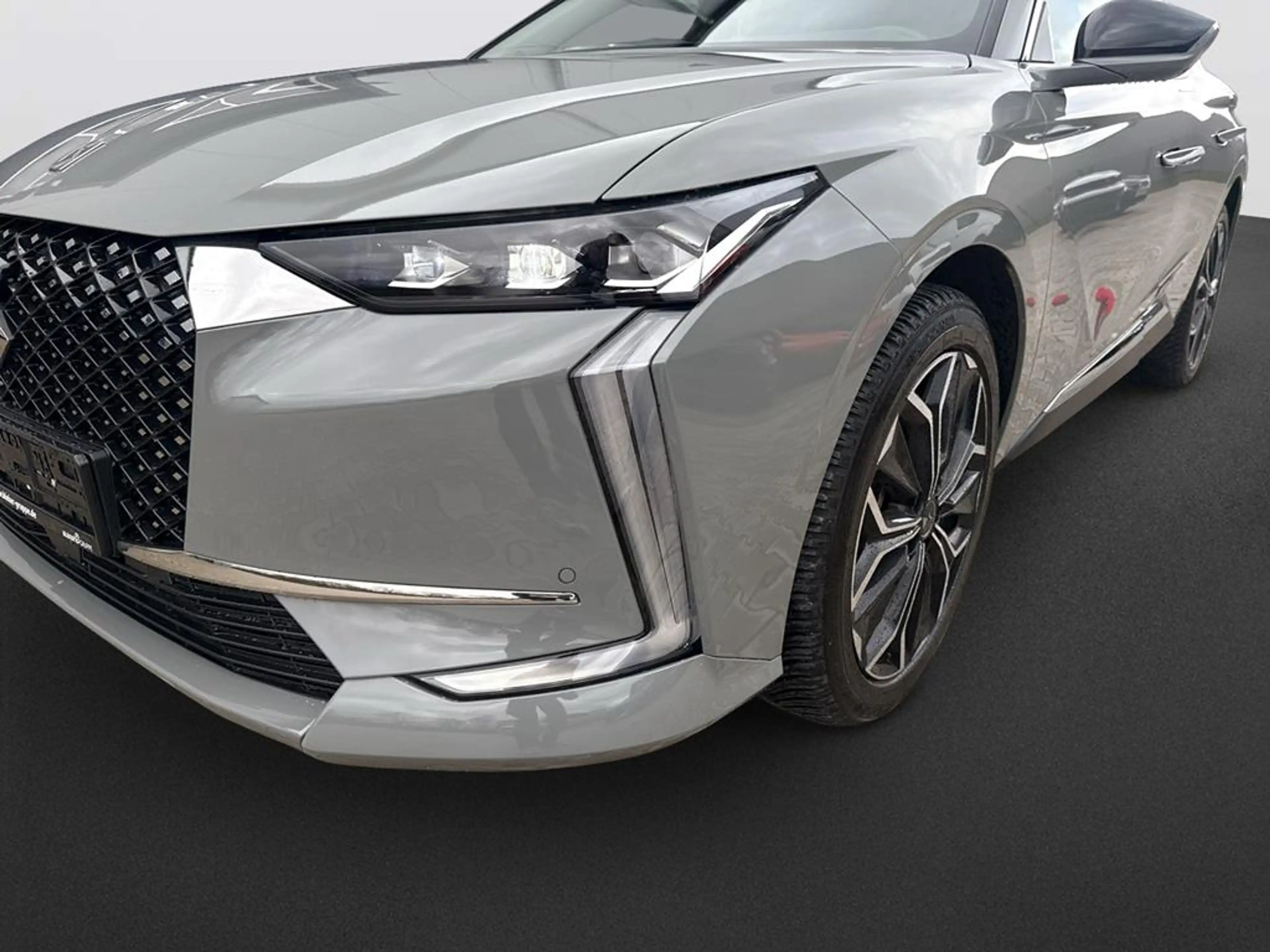 DS Automobiles DS 4 Opera — photo 10