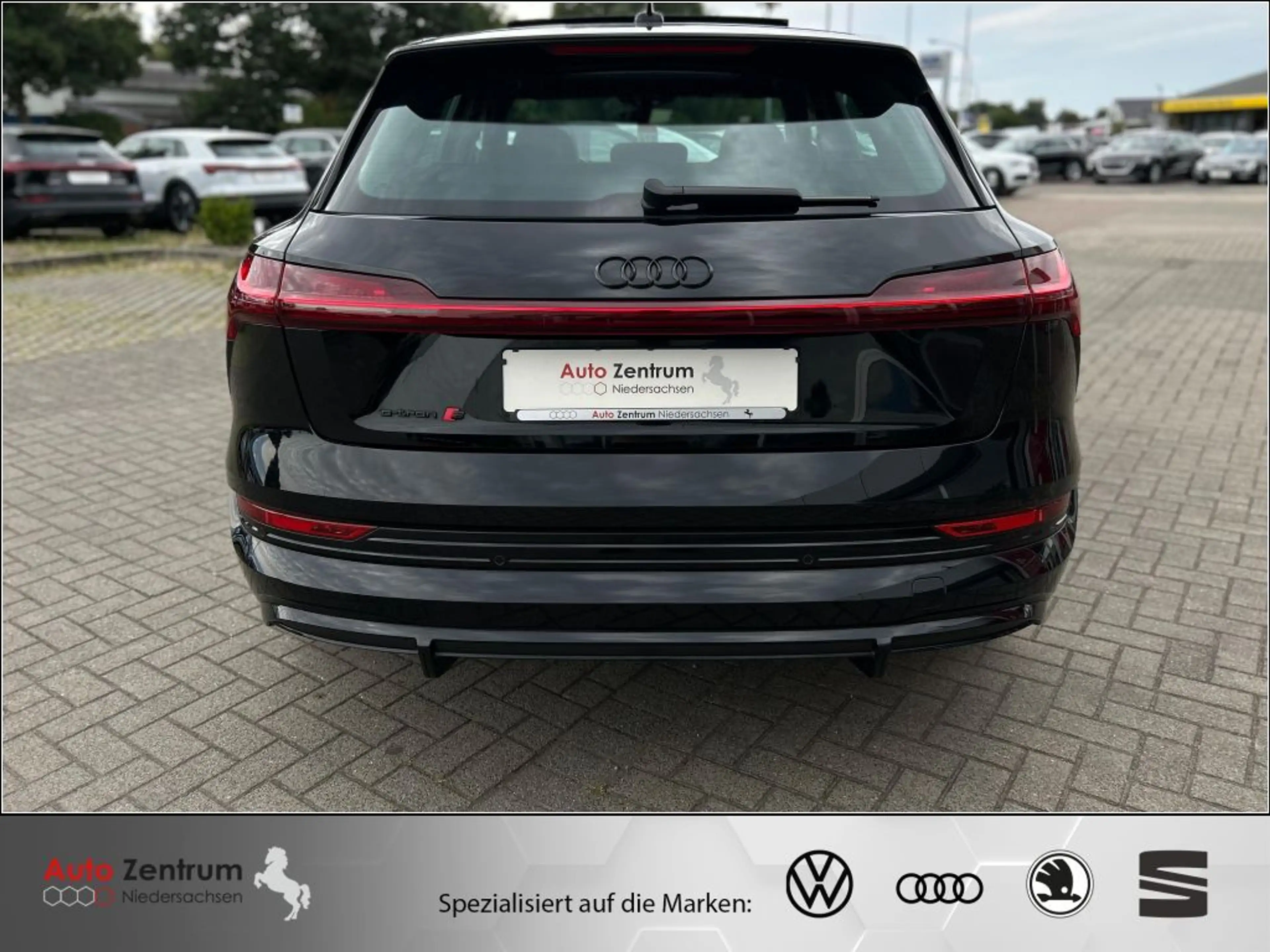 Audi e-tron S quattro AZN-Haus-Förderung* AHK PANO StandH LUFT — photo 6